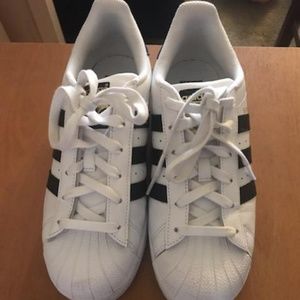 Adidas Superstar